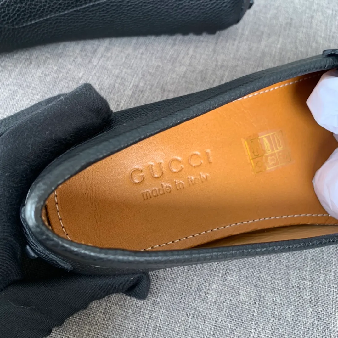 Batch 740💰[strong][strong][strong] Original order quality, new counter styles synchronized, Gucci counter new styles, handmade men's driving shoes, bean shoes, over-the-foot shoes, lazy shoes, exquisite hand-stitching, workmanship details comparable to counters, Italian imported cowhide, water-dyed cowhide lining, tree paste leather feet, sweat-absorbent and anti-odor, off-white, black, brown, 39-44 in large quantities in stock (38, 45 custom-made)